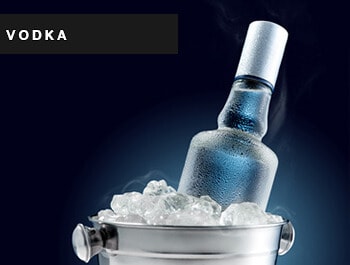 Luxus Vodka in einem Eimer mit Eis serviert