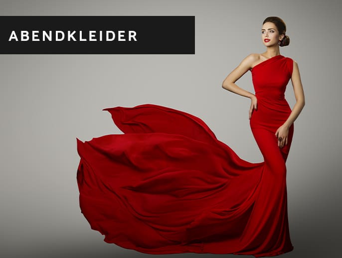 Frau in luxuriösem roten Abendkleid
